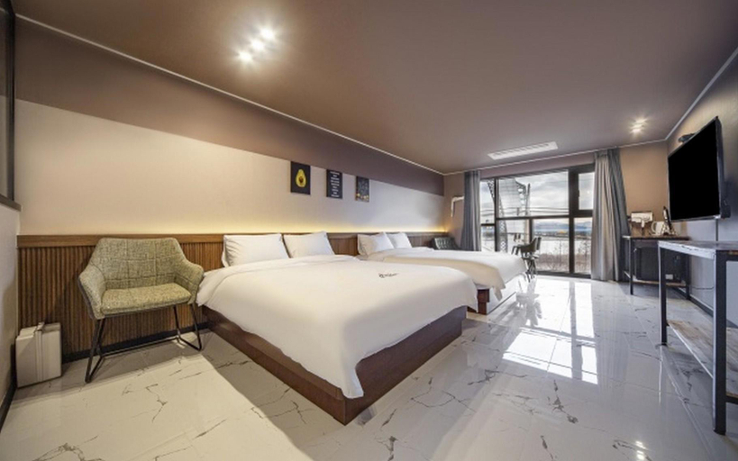 Bedroom 4, Pohang Aria Business Hotel, Pohang
