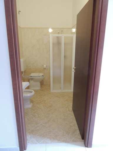 Bathroom 4, Albergo Ma.re, Pescara