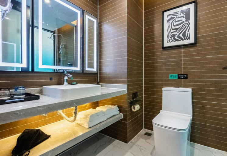 Bathroom 3, Xana Hotelle (Suncun country garden, Jinan), Jinan