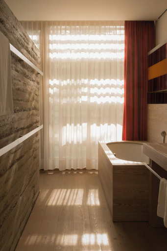Bathroom 4, Vigilius Mountain Resort, Bolzano