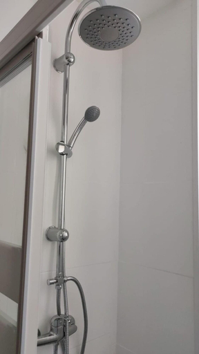 Bathroom 2, M&m Apartament, Madrid