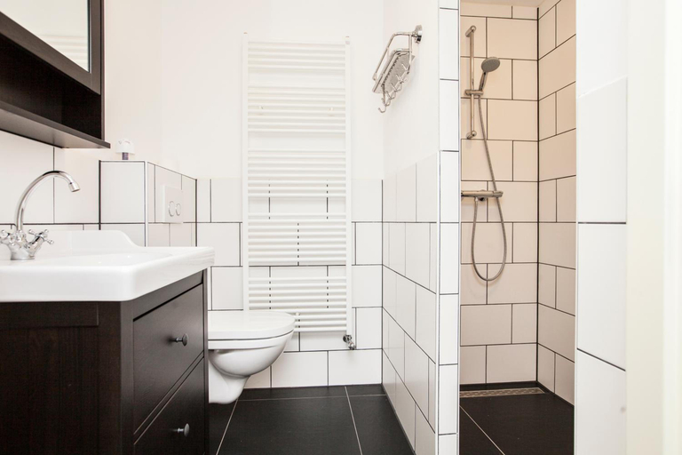 Bathroom 3, Klooster Nieuwkerk Goirle, Goirle