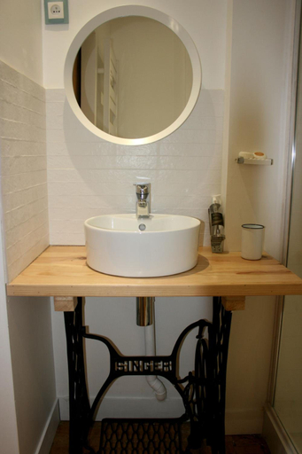 Bathroom 3, La Maison De La Plage, Calvados