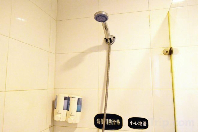 Bathroom 4, Chenguang Hotel, Shijiazhuang