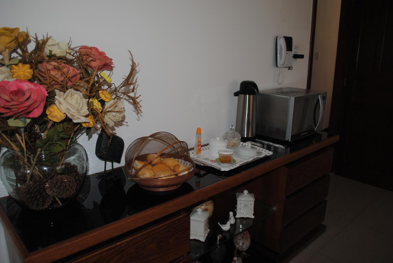 Food & Drinks, Corona Hostel, Poços de Caldas