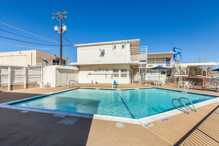 Sport & Beauty 4, Motel 6 Fort Worth, Tx - Stockyards GA, Fort Worth