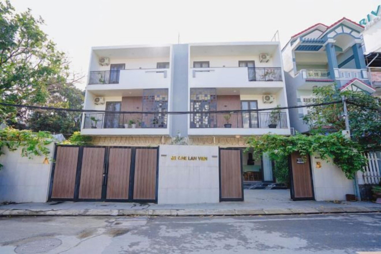 5, Luxury 9BR Villa by the Sea, Pool, BBQ,Walk to My Khe, Da Nang