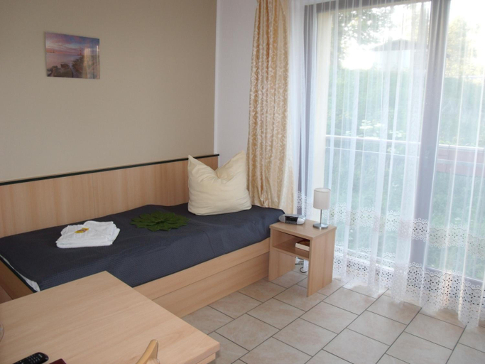 Bedroom 2, Hotel Bergmv Hle, Vorpommern-Greifswald