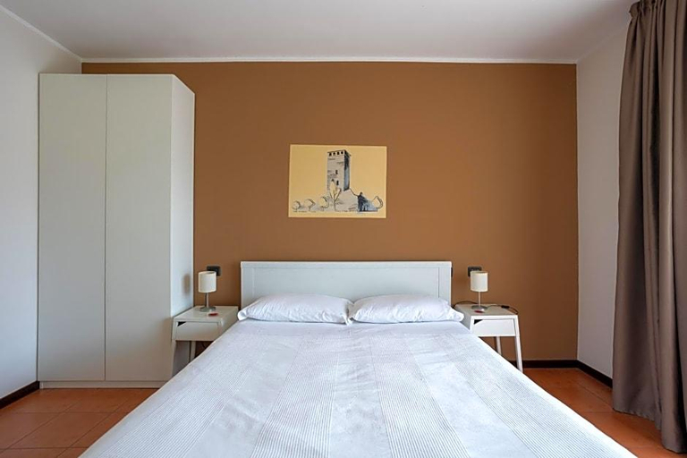 Bedroom 3, Hotel Fontaine Bleue, Novara