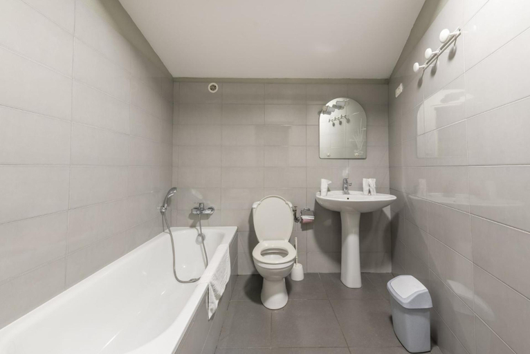 Bathroom 5, Hôtel Du Rocher, Bouches-du-Rhône