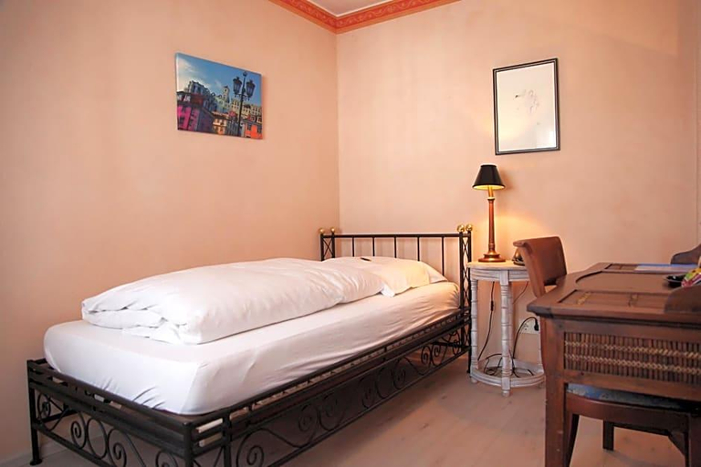 Bedroom 2, Hotel La Scala, Gelsenkirchen