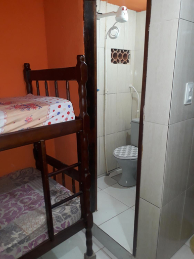 Bathroom 3, Hostel Tavares Bastos, Rio de Janeiro