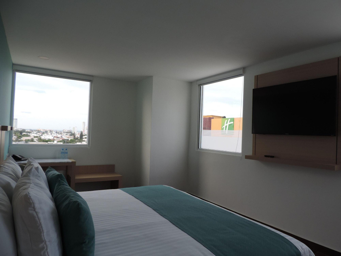 Room 3, Hotel Plaza Sol, Medellín