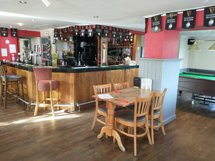 Food & Drinks 4, Llanina Arms, Ceredigion