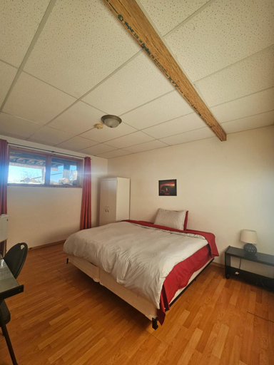 Bedroom 3, Williston Lake Resort, Peace River