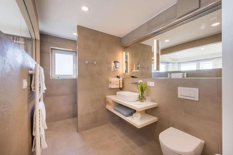 Bathroom 4, Appartementhotel Rv?hrenbach, Bodenseekreis