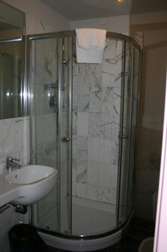 Bathroom, Albergo Cavallino, Alessandria