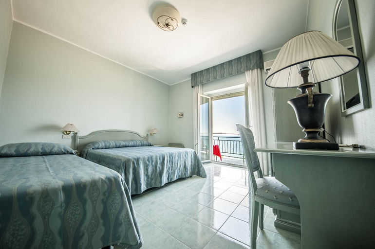Bedroom 4, Hotel Murano, Cosenza