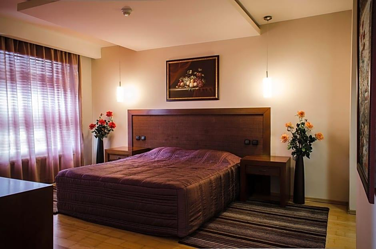 Bedroom 3, Park Hotel Green Europe, Haskovo