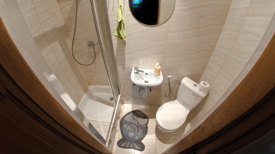 Bathroom 3, Place4us, Warsaw