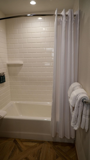Bathroom 4, Heartsong Lodge & Resort, Sevier