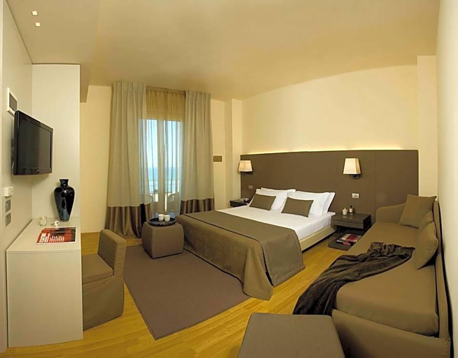 Bedroom 3, Hotel Miramare, Pesaro E Urbino