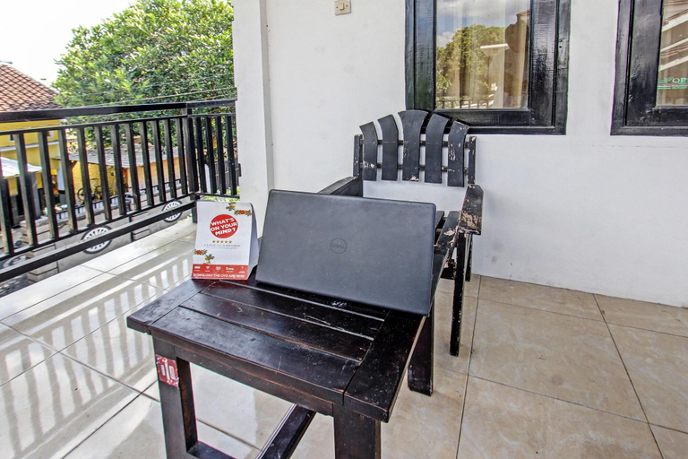 Lobby 2, Oyo Life 92754 Kost Griya Perdana, Lombok