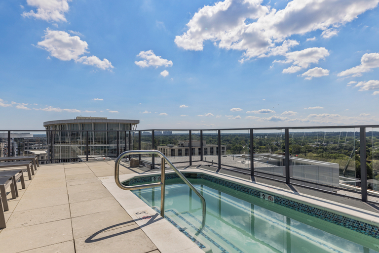 Pool 4, Placemakr Marymount Ballston, Arlington