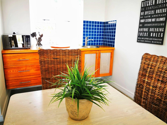 Room 5, Bellamente Sirene Guesthouse, Overberg
