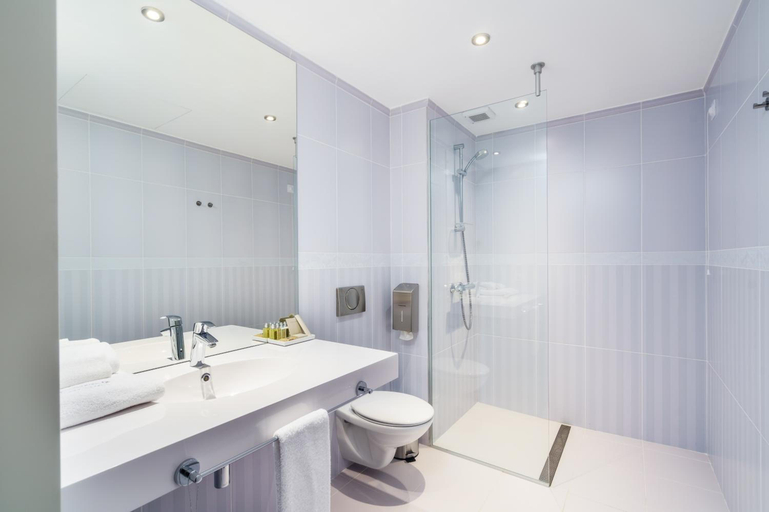 Bathroom 4, Impresamente Art Hotel, Stolichna