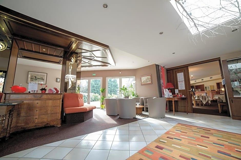 Lobby 4, Hotel Restaurant Le Coquelicot, Haut-Rhin