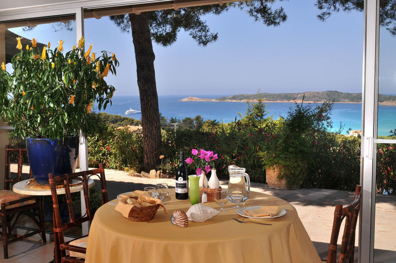 Others 5, Domaine Saint Pierre, Corse-du-Sud