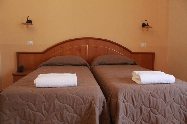 Bedroom 4, Hotel Ristorante Benigni, Roma