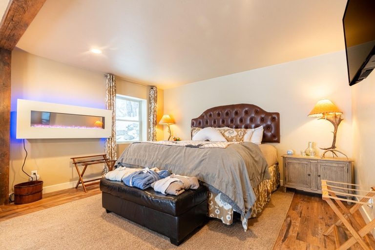 Bedroom 3, Antlers On The Creek Bed Breakfast, La Plata