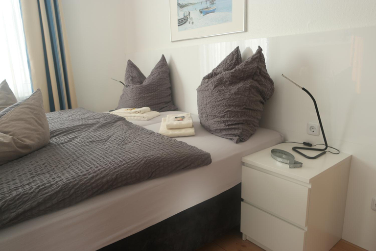 Bedroom 4, Hotel Merlin, Köln
