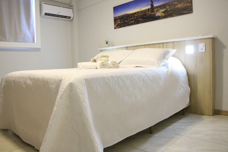 Bedroom 3, P1 Hotel, Santa Maria