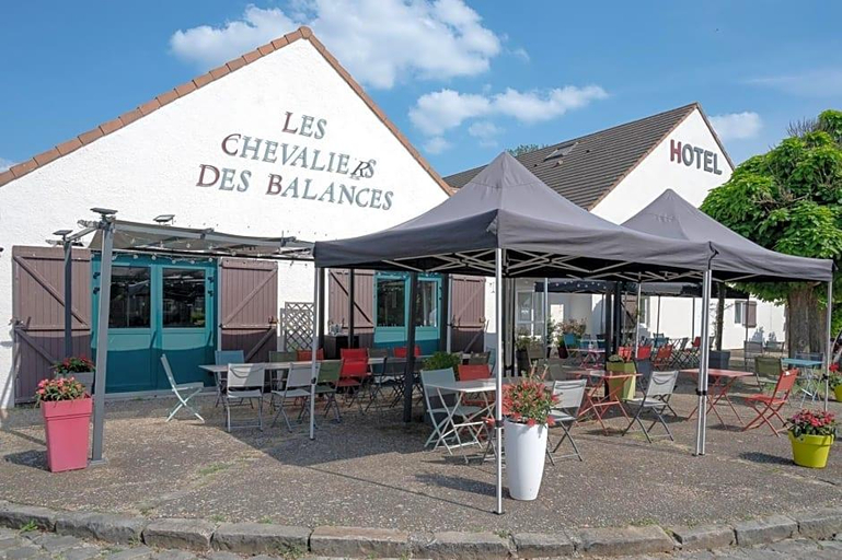 Exterior & Views 2, Les Chevaliers Des Balances, Essonne
