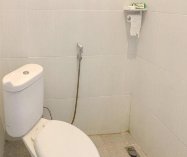 Room 2, Oyo 93666 Lestari Homestay, Lombok
