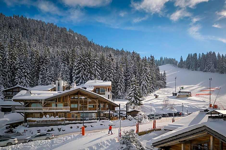 Lobby 2, Hv Tel Les Servages D Armelle, Haute-Savoie