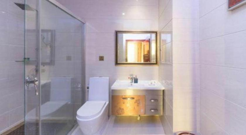 Bathroom 4, Shenzhen Kai Long International Hotel, Shenzhen
