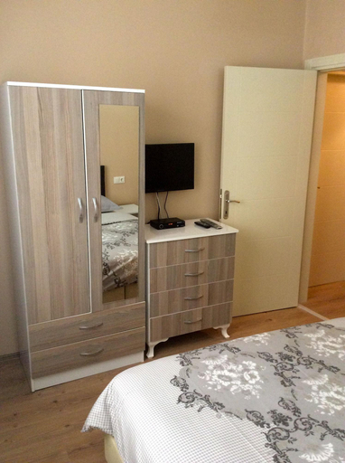 Room 3, Elit Apartments, Çorlu