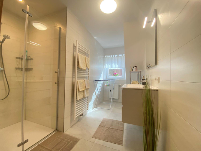 Bathroom 4, Hotel Wirtshaus Hv Dl Kaplan, Südoststeiermark