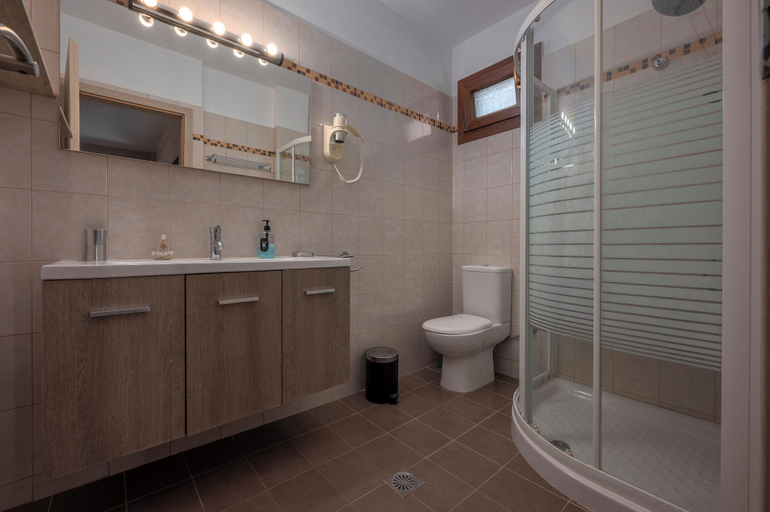 Bathroom 5, Agnanti Hotel & Apartments, Thessaly