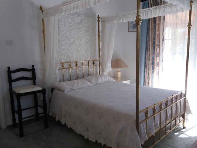 Bedroom 2, Greenfields Country Club