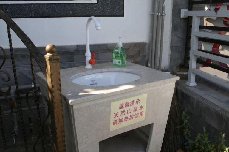 Bathroom 4, Chenfan Lake View Inn, Dali Bai