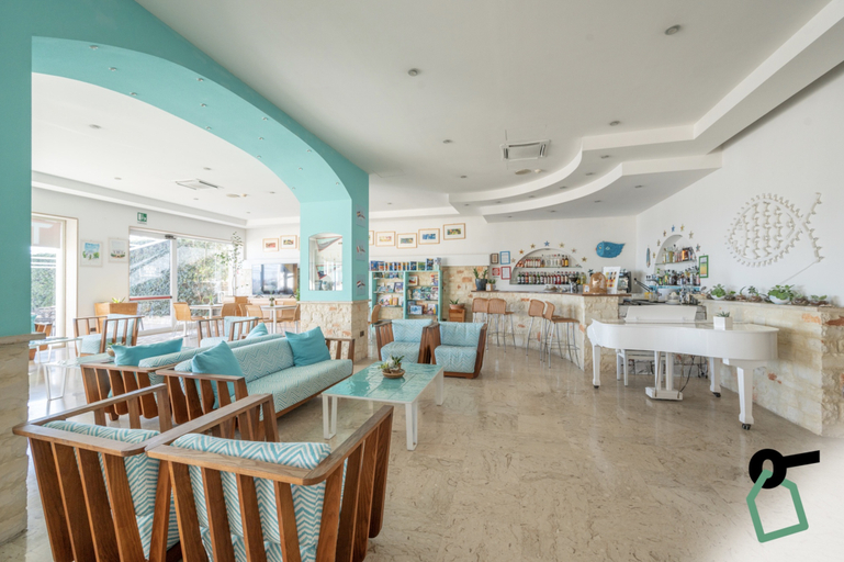 Food & Drinks 4, Hotiday Room Collection - Leuca Lungomare, Lecce