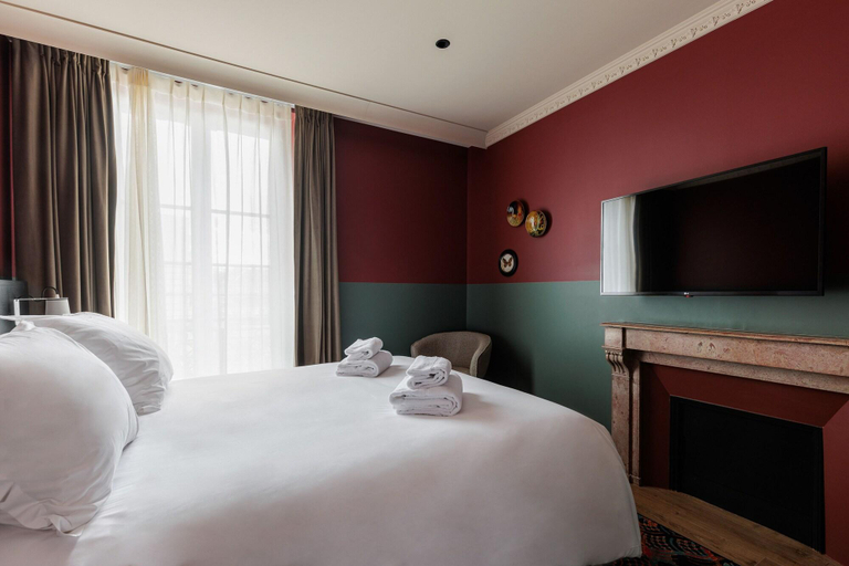 Room 5, Gogaille Arago Acca S Autonome, Loiret