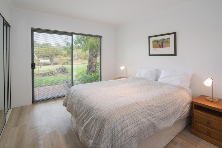 Bedroom 2, Bayshore Beachside Resort, Busselton