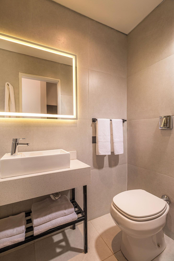 Bathroom 3, Up Central Cordoba, Distrito Federal