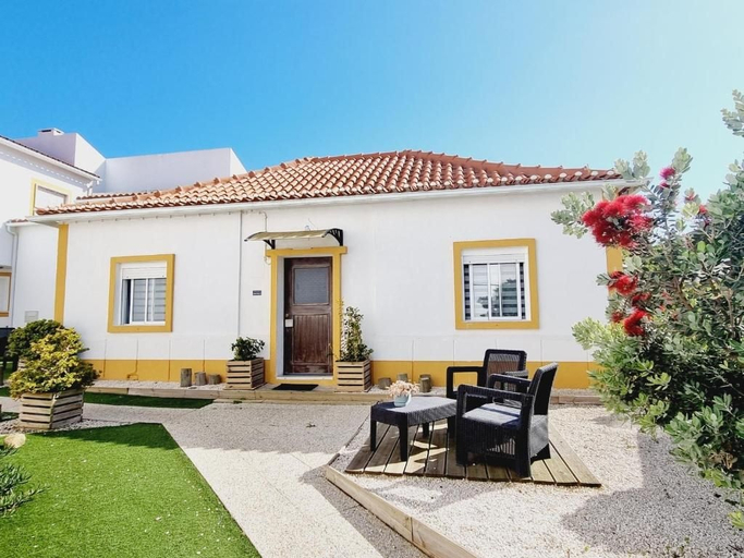 Exterior 3, Family Surf Home - Casas do Pateo, Mafra